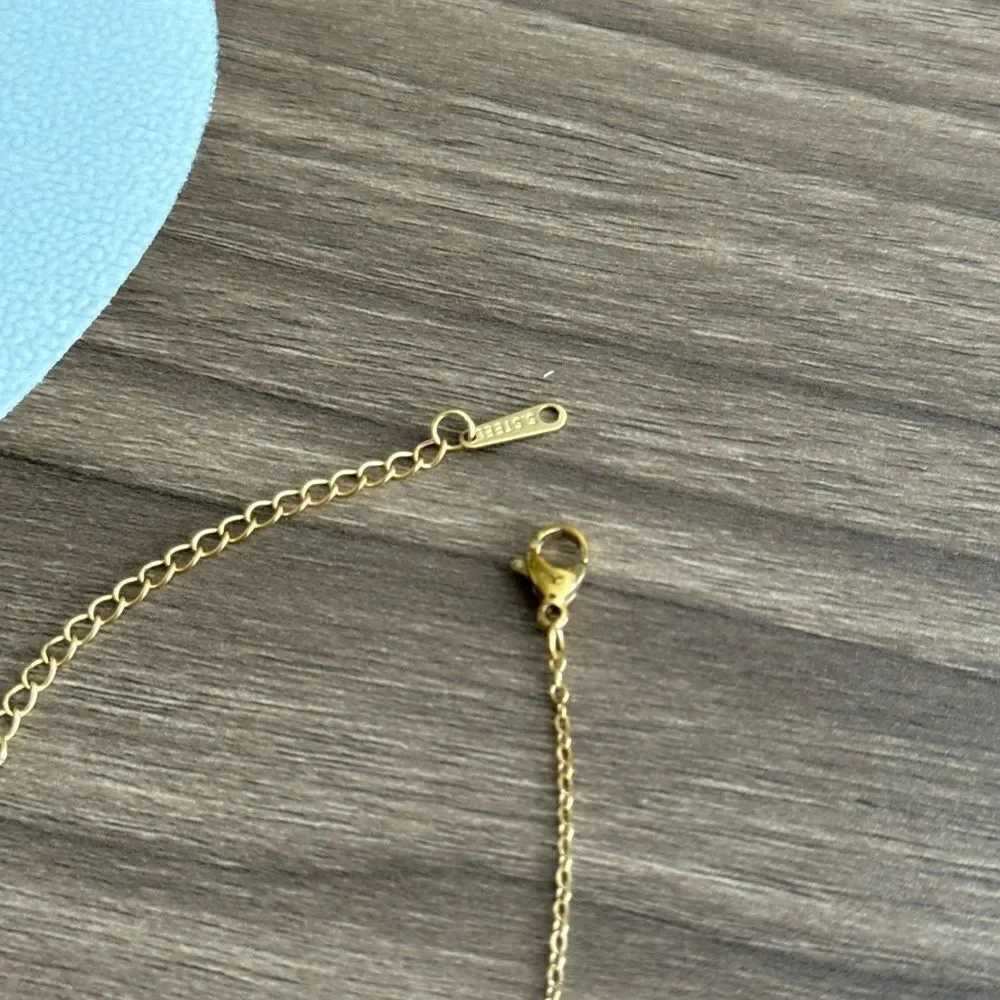 Dainty Heart Bracelet Q38